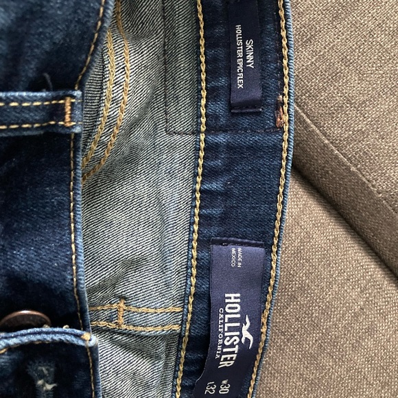 Hollister Jeans - Picture 2 of 3